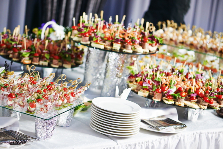 Catering Tips for Corporate Events to Impress Guests
