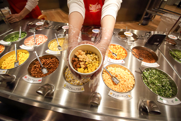3 Creative Food Station Ideas to Try at Your Next Event